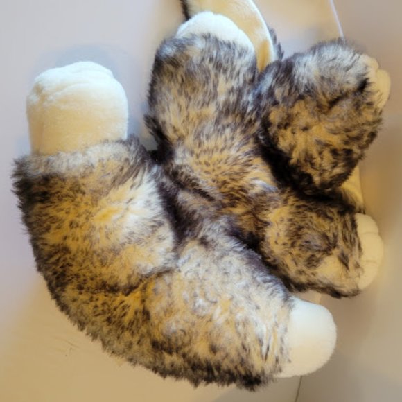 Realistic Floppy Eared Bunny Rabbit 16" - Picture 3 of 4